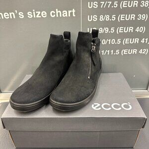 NIB RARE ECCO Women’s Soft 7 Zip Bootie Black Leather Size US4-4.5 Comfort Shoes